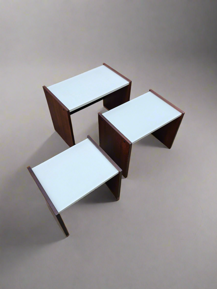 Pastoe Japanse Serie nesttafels – Cees Braakman – gerestaureerd (set van 3)