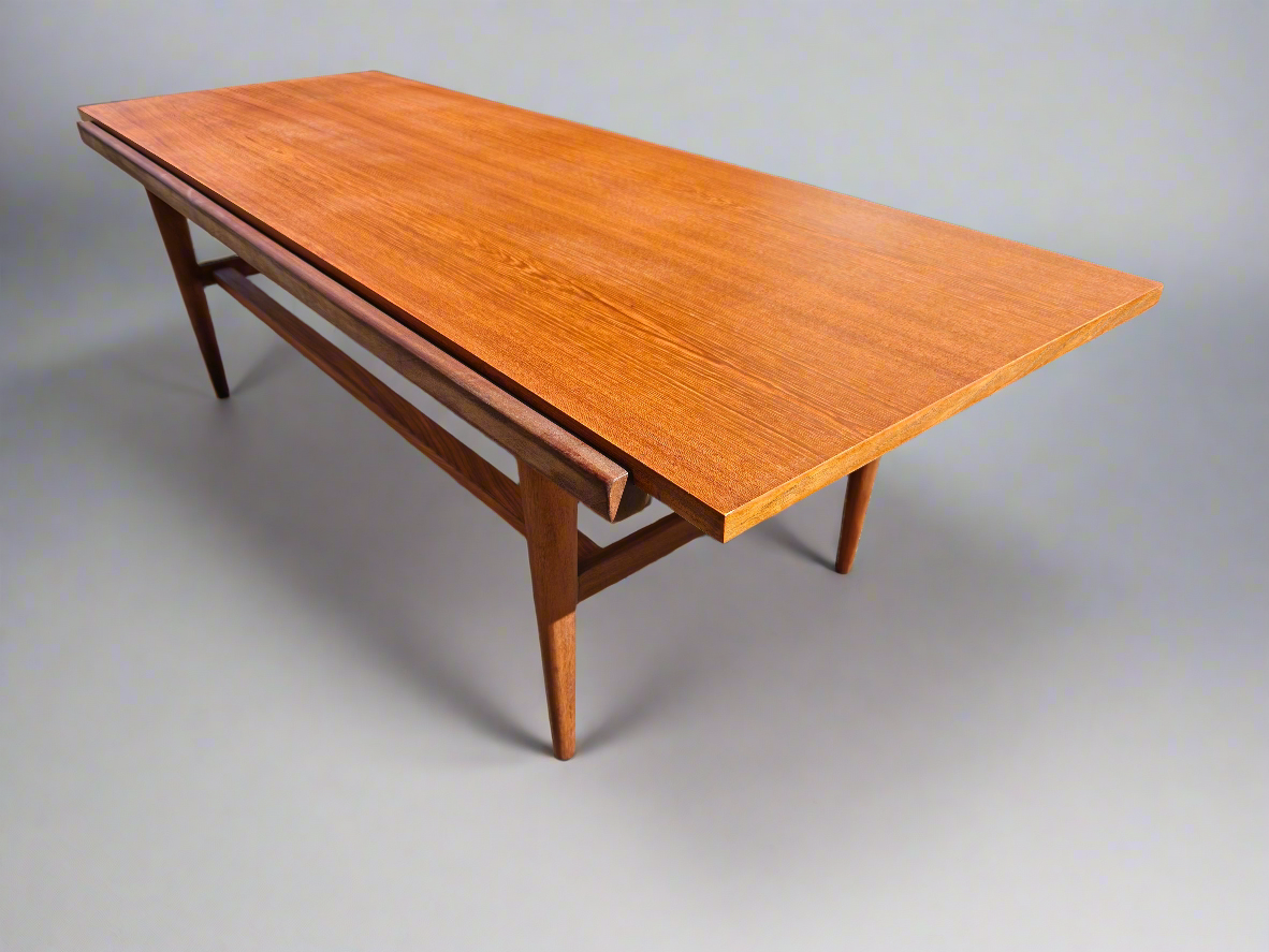 Vintage Deense Salontafel met Omkeerbaar Blad – Mid-Century Design