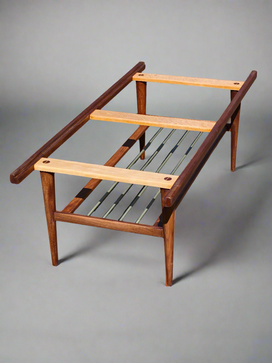 Vintage Deense Salontafel met Omkeerbaar Blad – Mid-Century Design