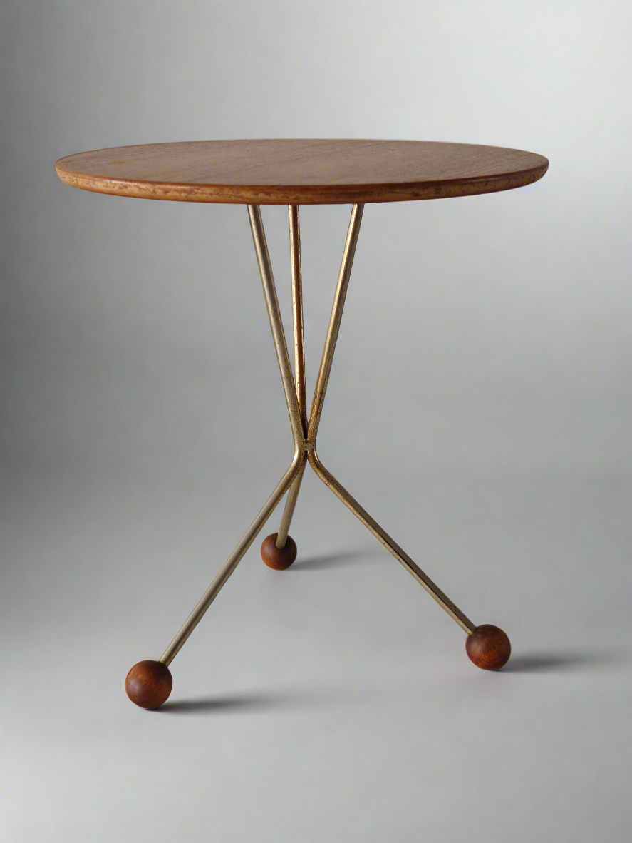 Albert Larsson Bijzettafel – Alberts Tibro, Messing & Teak, 1950s