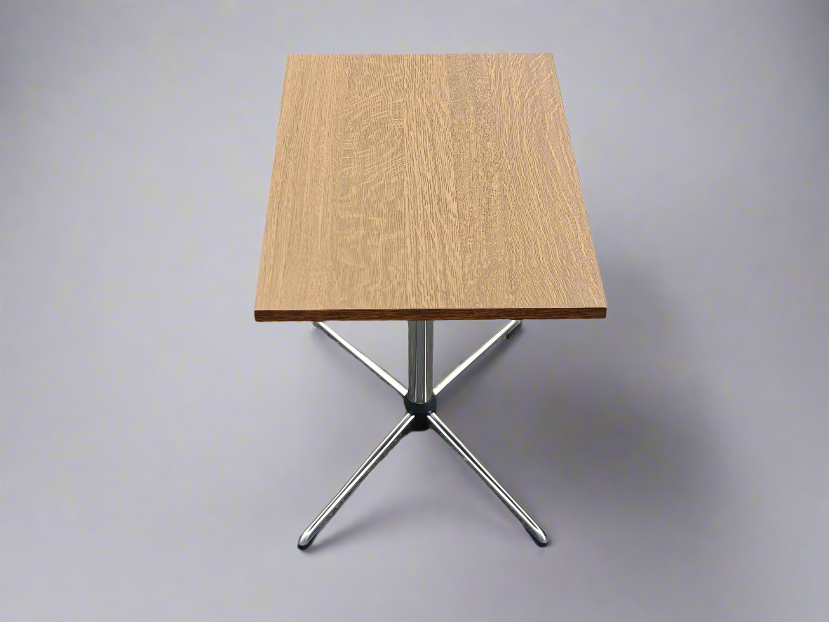 Mid-Century Bijzettafel met Chroom en Houtfineer