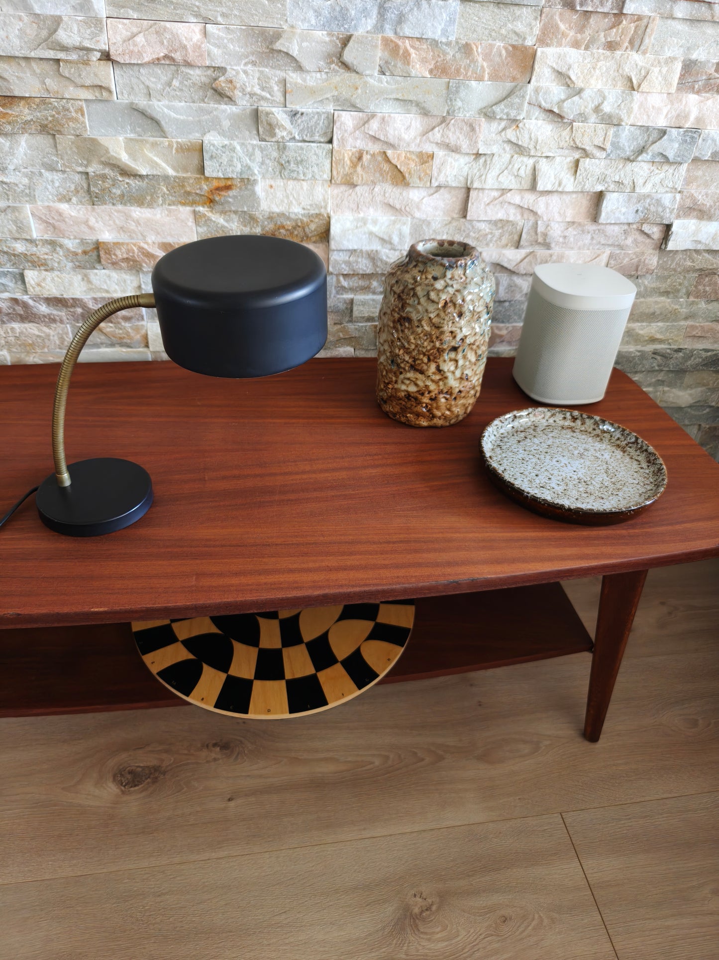 Anvia bureaulamp J.J.M. Hoogervorst – zwart met messing gooseneck (jaren '60)