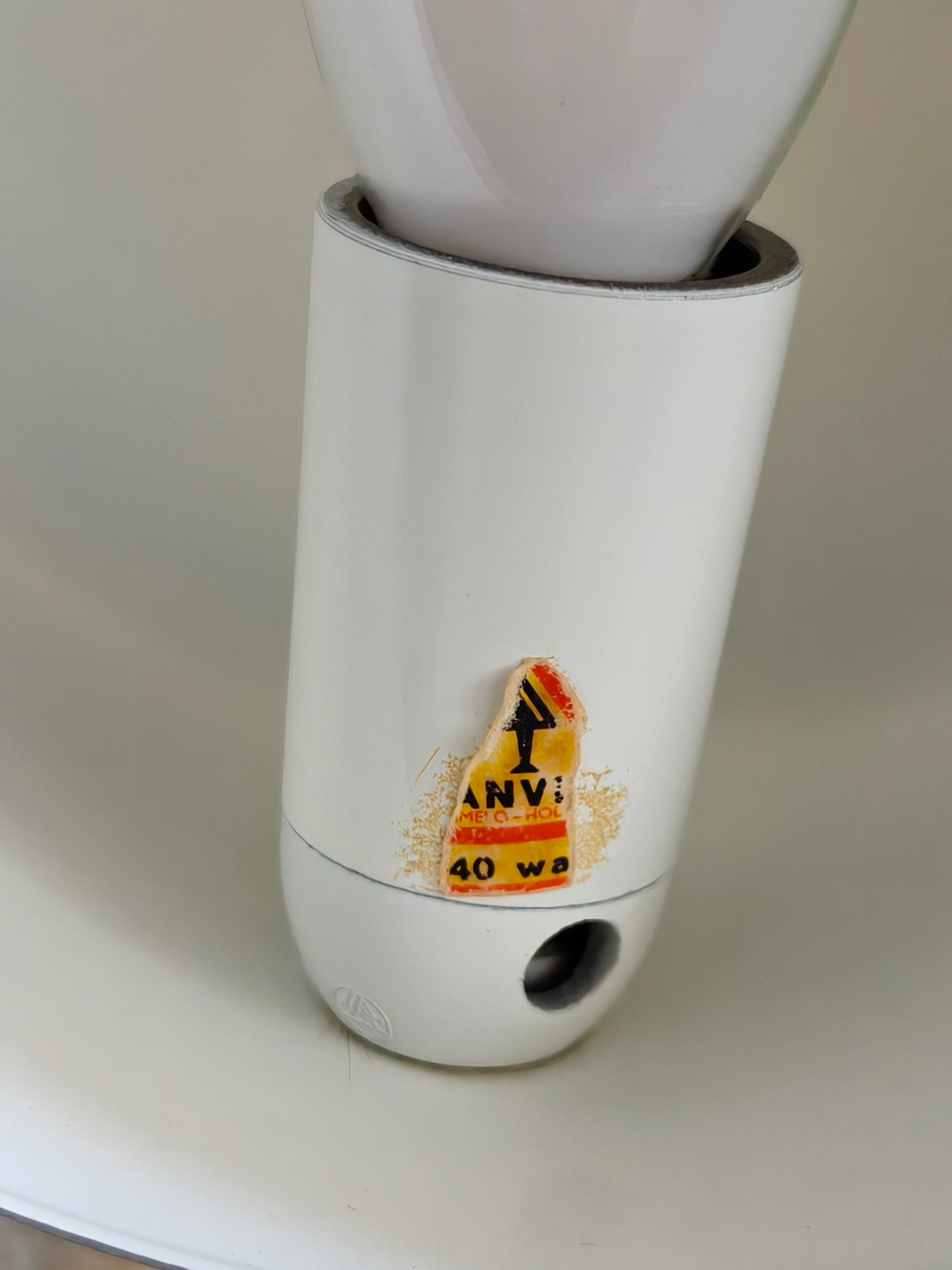 Anvia bureaulamp J.J.M. Hoogervorst – zwart met messing gooseneck (jaren '60)
